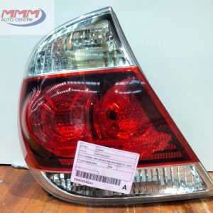 TOYOTA CAMRY LEFT TAILLIGHT SK36, REVERSE LAMP TOP/BOTTOM (NON SPORTIVO), 08/02-
