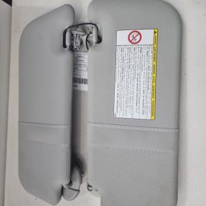 TOYOTA COROLLA SUN VISOR ZRE152/153R, PAIR, 03/07-10/13 07 08 09 10 11 12 13
