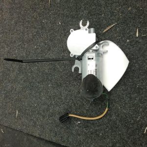 TOYOTA COROLLA SUNROOF MOTOR 150 SERIES, 03/07-12/13 07 08 09 10 11 12 13