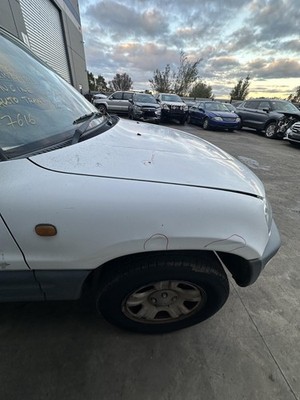 TOYOTA RAV4 07/1994-06/2000 RIGHT GUARD NON FLARE TYPE SXA1R