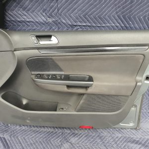 VOLKSWAGEN JETTA DOOR TRIM RH FRONT, 1KM, GREY, CLOTH, 02/06-07/11 06 07 08 09 1