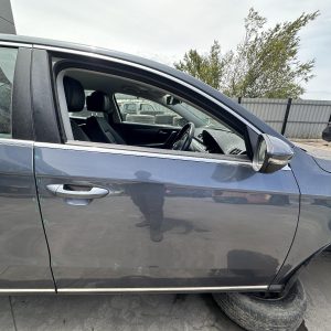 VOLKSWAGEN PASSAT 3C/MK6 B7 09/2010-05/2015 RIGHT FRONT DOOR SHELL