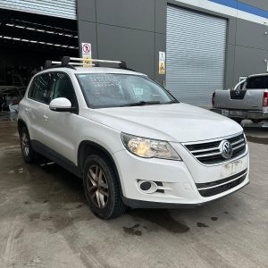 VOLKSWAGEN TIGUAN 5N 05/08-08/16 RIGHT REAR WINDOW REG/MOTOR POWER 5N0839462A