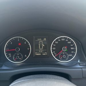 VOLKSWAGEN TIGUAN 5N 09/2010-08/2016 INSTRUMENT CLUSTER 140895KM P/N 5N0920872C
