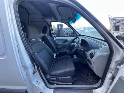 RENAULT KANGOO X76 08/2004-09/2010 RIGHT FRONT DOOR SHELL - Image 9