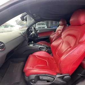 AUDI TT 8J 09/2006-12/2014 LEFT FRONT SEAT LEATHER STANDARD TYPE