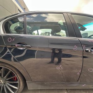 BMW 3 SERIES E90 03/2005-01/2012 RIGHT REAR DOOR WINDOW SEDAN