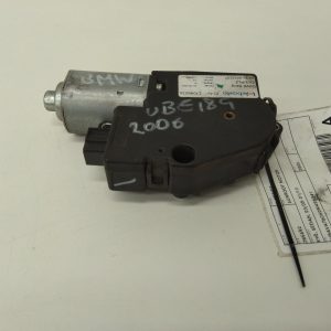 BMW 3 SERIES E90 03/2005-01/2012 SUNROOF MOTOR SEDAN