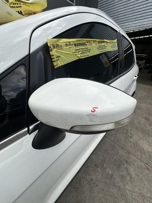 FORD ECOSPORT BL 10/2017-01/2020 LEFT DOOR MIRROR WHITE POWER FOLDING