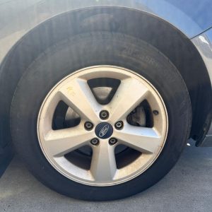 FORD FOCUS LT 07/2007-05/2007 RIGHT FRONT WHEEL COVER/HUB CAP