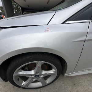 FORD FOCUS LW-LZ 05/2011-03/2014 LEFT GUARD