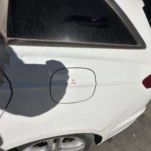 FORD MONDEO MD 09/2014-06/2020 FUEL DOOR
