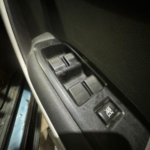 FORD RANGER PX SERIES 1 06/2011-06/2015 RIGHT FRONT MASTER SWITCH 4DR TYPE