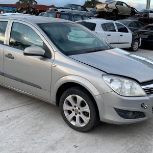 HOLDEN ASTRA 10/2004-08/2009  AIR CLEANER/BOX 1.8, PETROL, AH