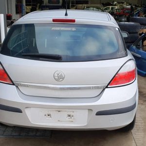 HOLDEN ASTRA AH 10/04-08/09 TAILGATE 5DR HATCH NON SPOILER TYPE