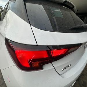 HOLDEN ASTRA BK 09/2016-2020 LEFT TAILLIGHT R/RS NON LED TYPE 5DR HATCH