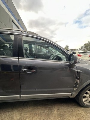 HOLDEN CAPTIVA 5 CG 01/2011-06/2018 RIGHT FRONT OUTER DOOR HANDLE PRIMED