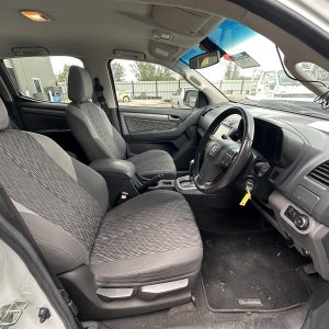 HOLDEN COLORADO RG 10/2013-06/2016 RIGHT FRONT SEAT GREY CLOTH WITH A/BAG