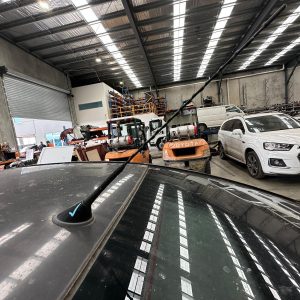 HOLDEN COMMODORE VE 08/2006-05/2013 ANTENNA