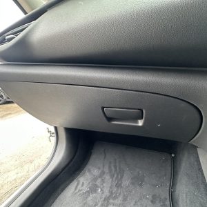 HOLDEN COMMODORE ZB 10/2017-12/2020 GLOVE BOX