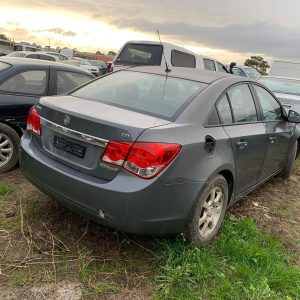 HOLDEN CRUZE  03/2009-02/2011 RIGHT GUARD LINER REAR, JG