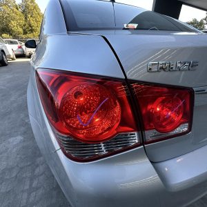 HOLDEN CRUZE JG-JH 03/2009-01/2017 LEFT TAILLIGHT SEDAN P/N 95088113 96829827