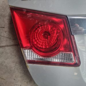 HOLDEN CRUZE JH 07/12-01/17 LEFT REAR GARNISH TAILGATE LAMP WAGON