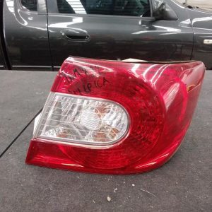 HOLDEN EPICA RIGHT TAILLIGHT EP, 07/08-12/11 08 09 10 11