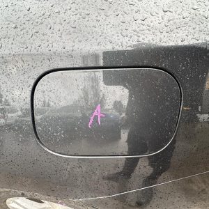 HOLDEN EQUINOX EQ 09/2017-12/2020 FUEL DOOR