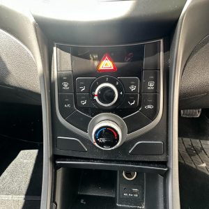 HYUNDAI ELANTRA MD 10/2013-11/2015 HEATER/AC CONTROLS STANDARD TYPE 972503XRG0GU