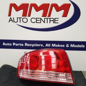 HYUNDAI SONATA LEFT TAILLIGHT EF-B, 06/01-05/05 01 02 03 04 05
