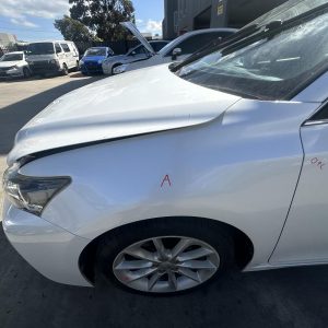 LEXUS CT200 ZWA10 12/2010-2020 LEFT GUARD