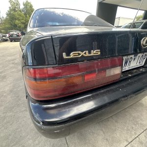 LEXUS ES300 VCV10 06/1992-09/1996 LEFT TAILLIGHT ORANGE FLASHER P/N 8156033060