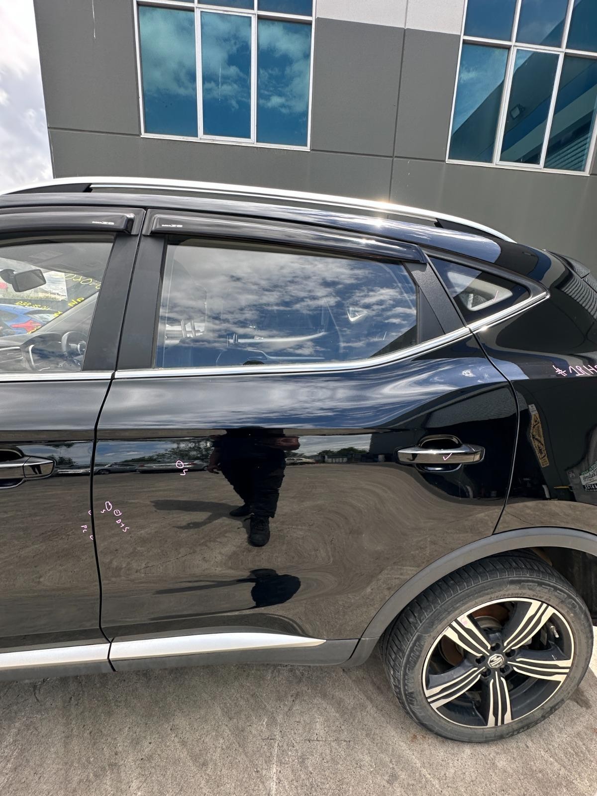 MG ZS AZS1 09/2017-2025 LEFT REAR DOOR SHELL
