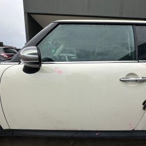MINI COOPER R56/R57 03/2007-05/2015 LEFT FRONT DOOR WINDOW HATCH/CABRIO