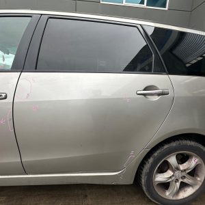 MITSUBISHI GRANDIS BA 06/2004-03/2010 LEFT REAR OUTER DOOR HANDLE