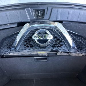 NISSAN QASHQAI J11 12/2013-06/2017 RADIATOR GRILLE WITH CAMERA TYPE Ti/TL