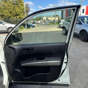 NISSAN XTRAIL T31 09/2007-12/2013 RIGHT FRONT DOOR TRIM ST/ST-L/TS