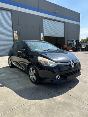 RENAULT CLIO 2013-2019 LEFT FRONT DOOR WINDOW X98, 09/13-10/19 - Image 3