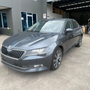 SKODA SUPERB NP 03/2016-04/2019 RADIATOR GRILLE
