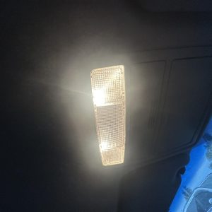 TOYOTA AURION GSV40R 10/2006-03/2012 FRONT COURTESY LIGHT