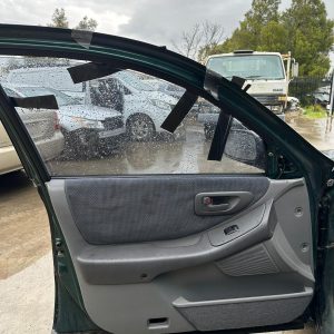 TOYOTA AVALON MCX10R 07/2000-06/2005 LEFT FRONT DOOR TRIM CLOTH