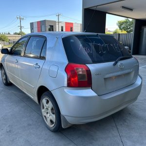 TOYOTA COROLLA 2001-2004 LEFT TAILLIGHT ZZE122 (JAPAN-VIN JTD), HATCH, LENS# 13-