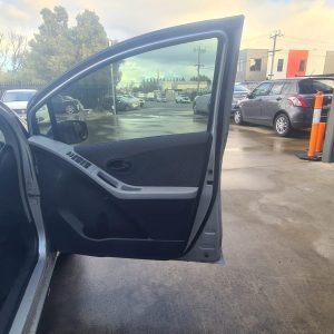 TOYOTA YARIS NCP9 10/2005-08/2008 RIGHT FRONT INNER DOOR HANDLE