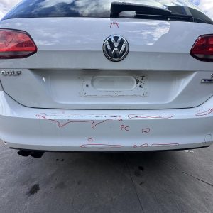 VOLKSWAGEN GOLF GEN 7 11/2012-03/2017 REAR BUMPER BAR NON PARK SENSOR TYPE WAGON