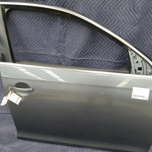 VOLKSWAGEN JETTA RIGHT FRONT DOOR 1KM, 02/06-07/11 06 07 08 09 10 11