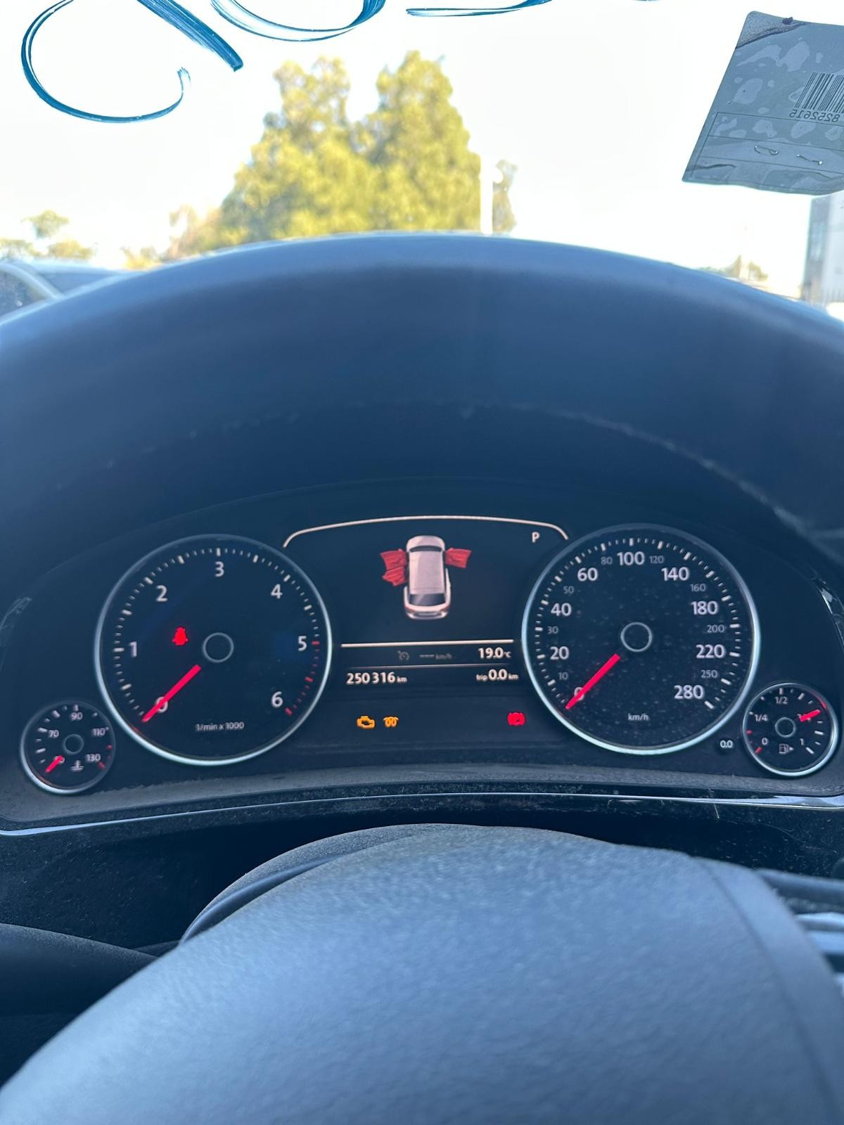 VOLKSWAGEN TOUAREG 7P 12/2010-04/2018 INSTRUMENT CLUSTER 250316KM P/N 7P6920883L
