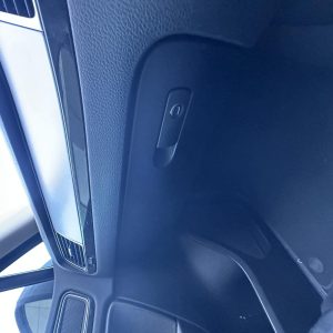 VOLKSWAGEN TOUAREG 7P 12/2010-04/2018 LOWER LEFT SIDE GLOVE BOX