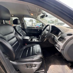 VOLKSWAGEN TOUAREG 7P 12/2010-04/2018 RIGHT FRONT SEAT BELT STALK ONLY