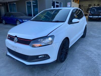 VOLKSWAGEN POLO 6R 05/2010-12/2013 RIGHT FRONT WINDOW REG/MOTOR POWER 6R3837462K - Image 3
